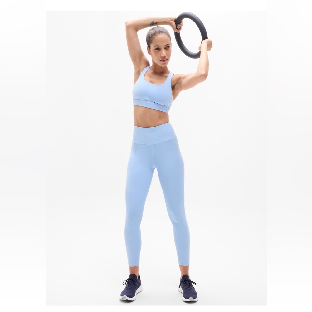 [NEW] Athleta Interval Stash High Rise 7/8 Legging - M; Mist Blue